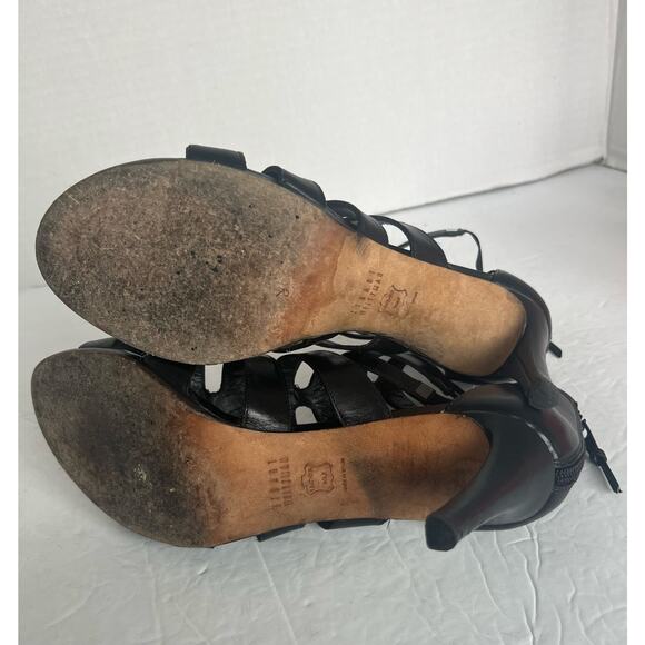 STUART WEITZMAN OUTBOUND BLACK LEATHER GLADIATOR STRAPPY HEEL SANDAL SZ 8M - Picture 12 of 12